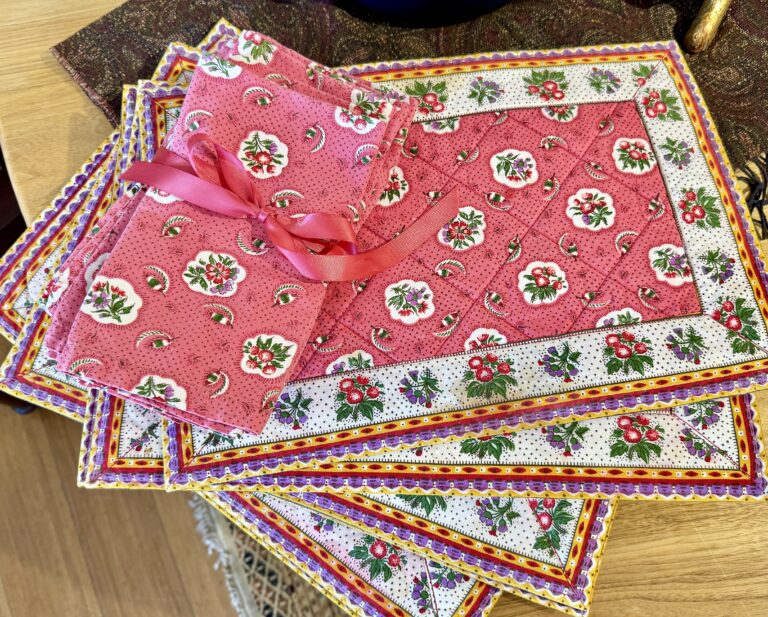 Placemats & napkins