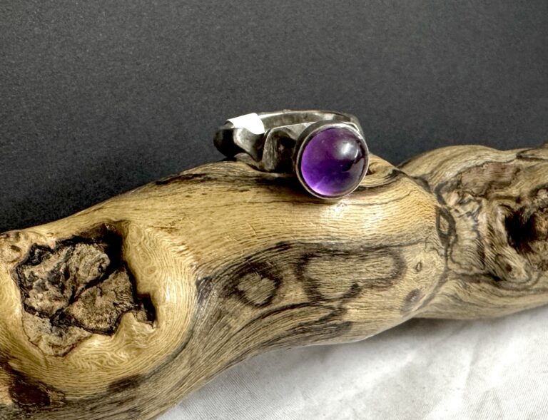 Amethyst ring