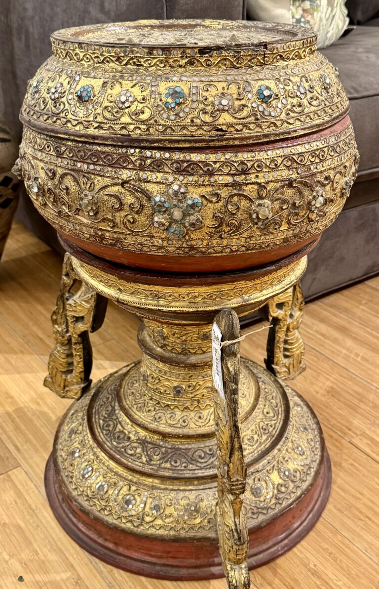 Burmese offering vessel